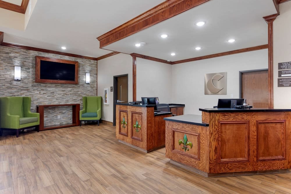 Comfort Suites West Monroe near Ike Hamilton Expo Center 2