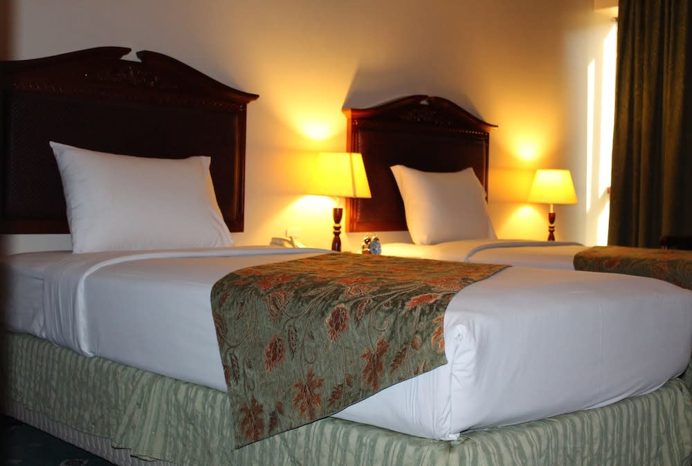 Mount Royal Hotel 1