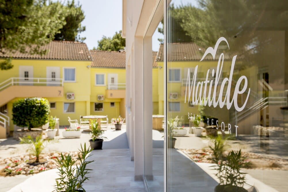 Matilde Beach Resort 2