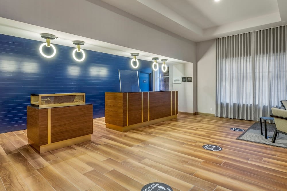 Sheraton Suites Old Town Alexandria 2