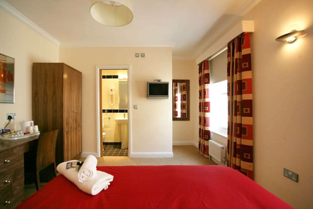 Legends Hotel 2