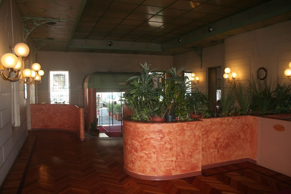 Albert Hotel 2