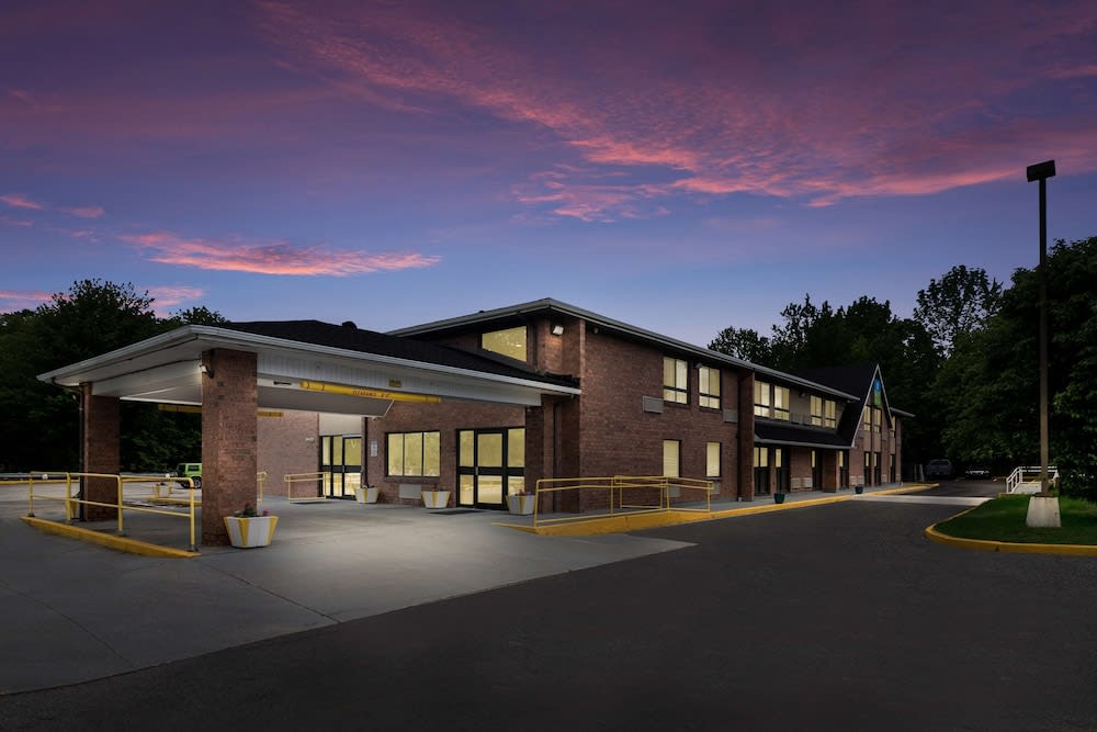 SureStay by Best Western Lewiston Auburn Area 1