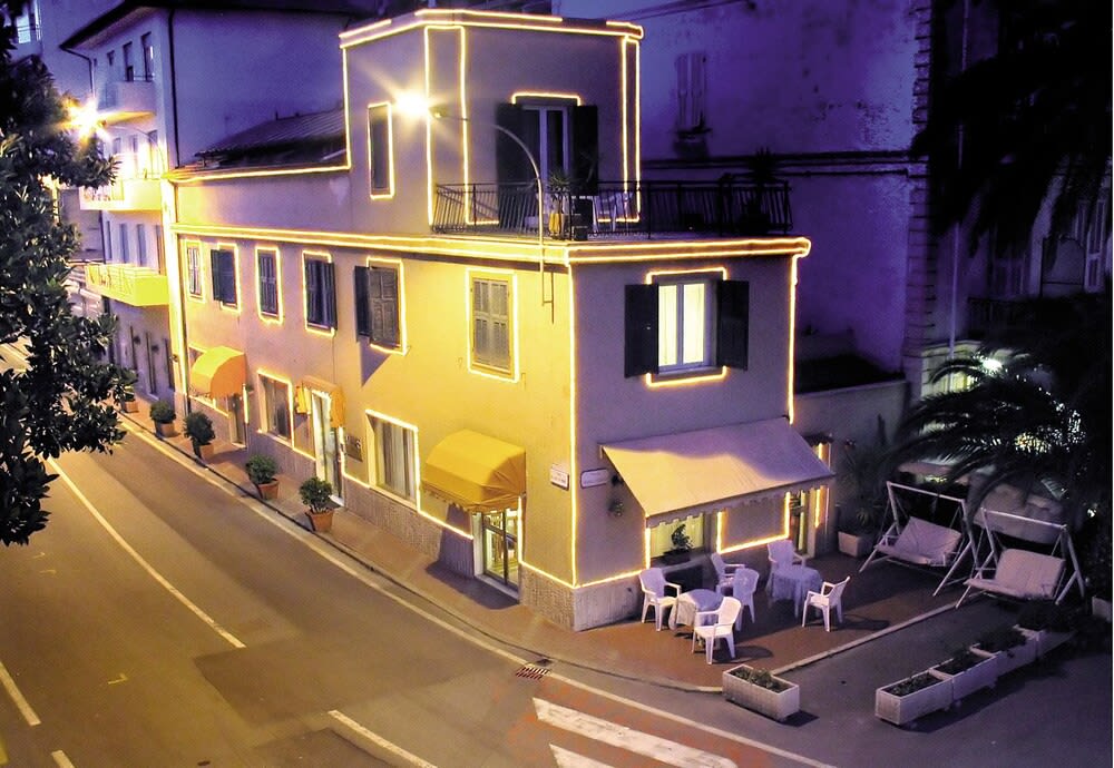 Hotel Savoia 1
