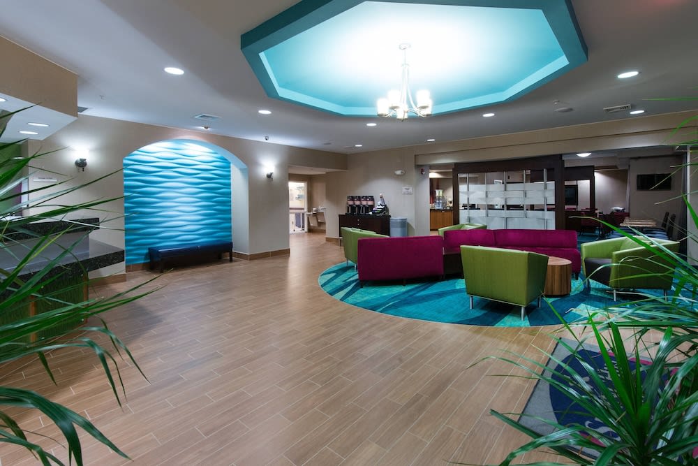 SpringHill Suites by Marriott Greensboro 2