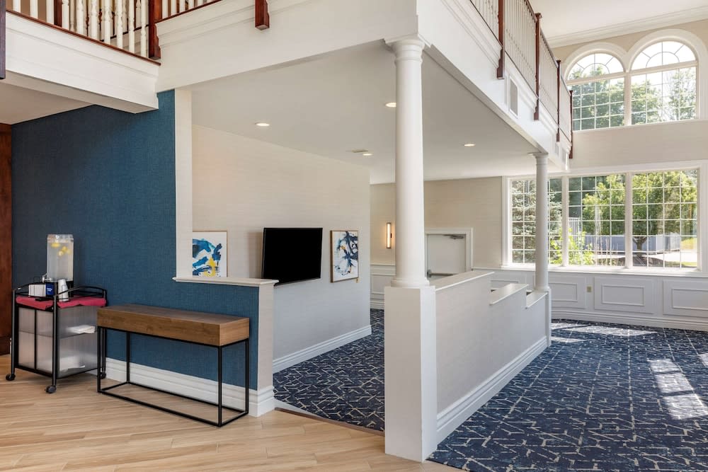 Comfort Inn & Suites East Greenbush - Albany 4