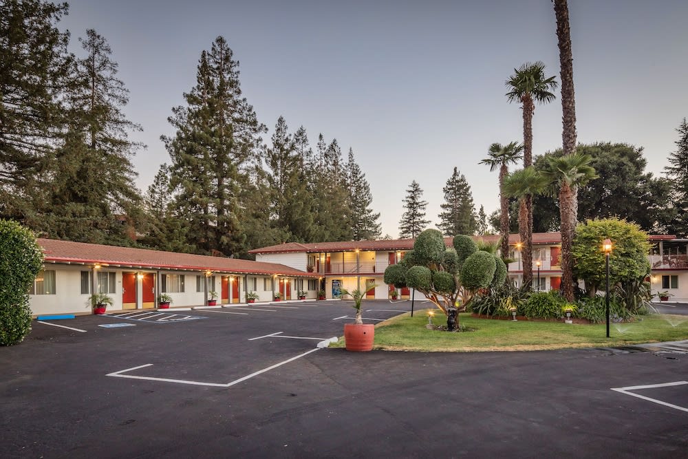The Palo Alto Inn 1