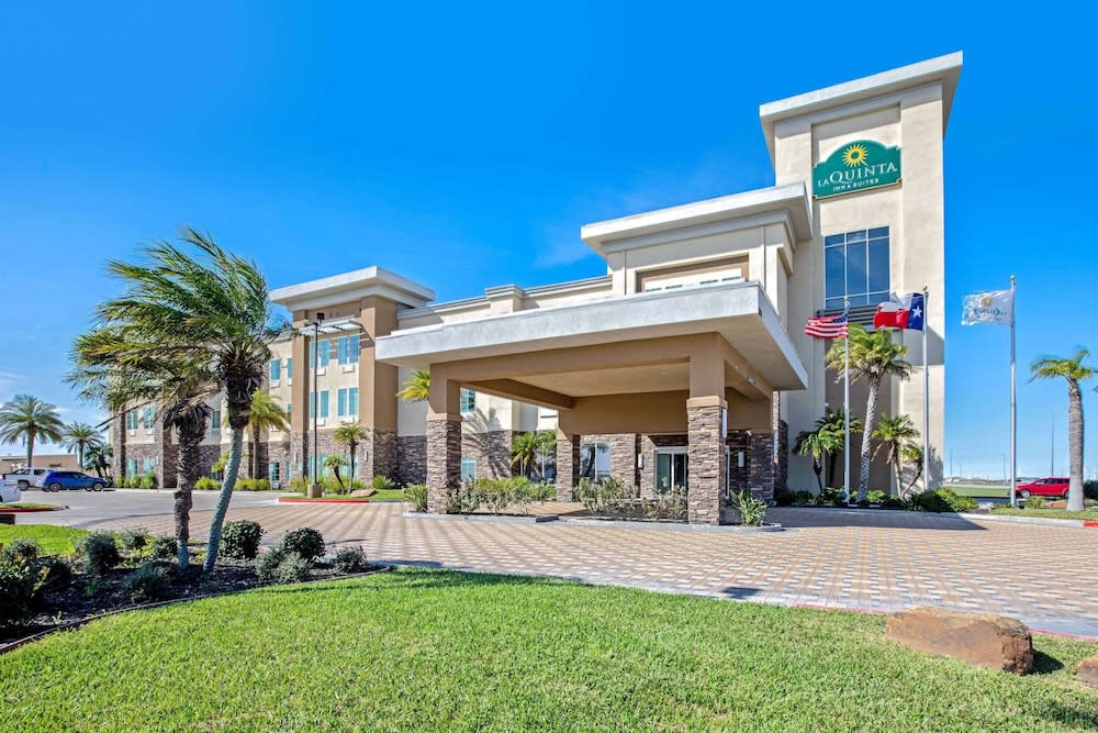 La Quinta by Wyndham Corpus Christi - Portland 1