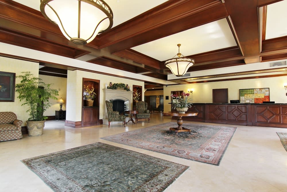 Bay Landing Hotel 2