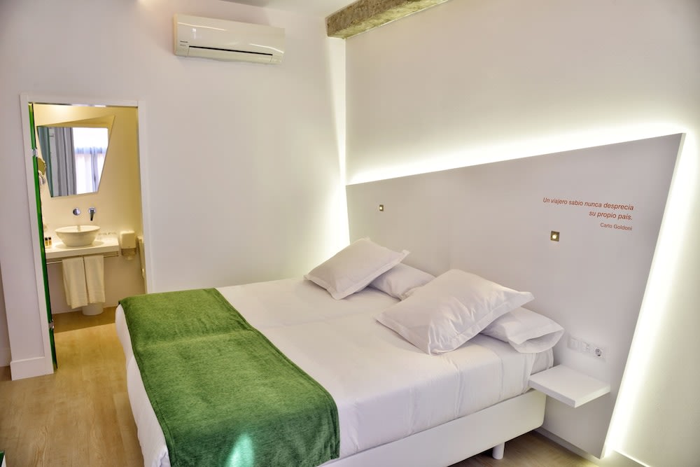 Atarazanas Málaga Boutique Hotel 5