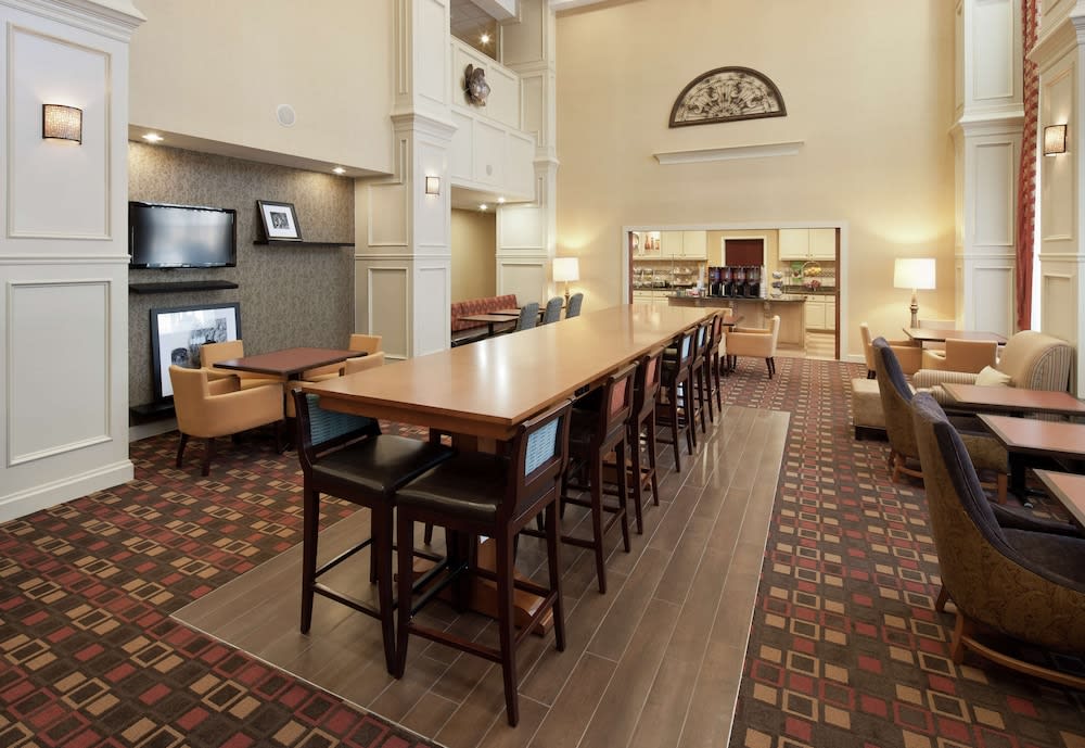 Hampton Inn & Suites Texarkana 5