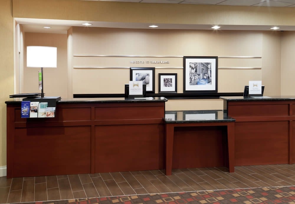 Hampton Inn & Suites Texarkana 4