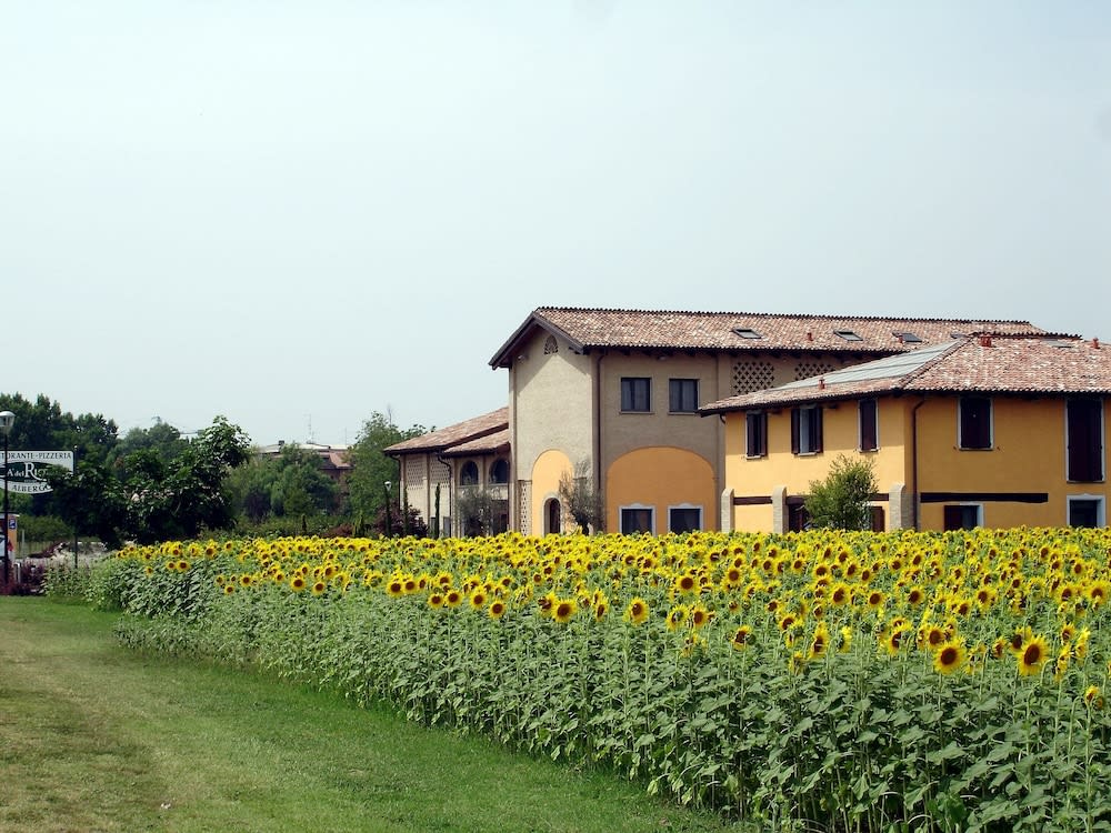 Hotel del Rio Srl - RISTORANTE e Azienda agricola 1