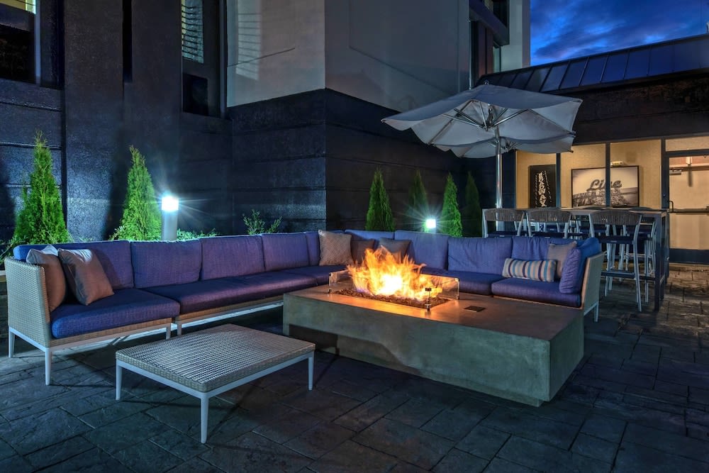 Courtyard by Marriott Nashville Vanderbilt West End 1
