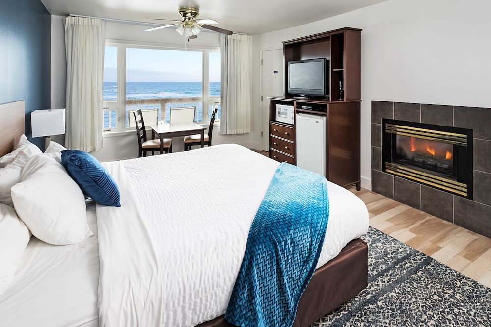 Clarion Inn Surfrider Resort 4