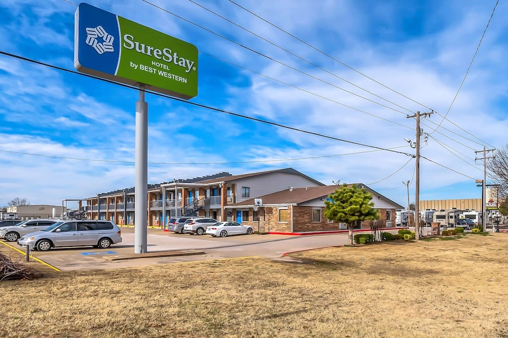 SureStay Hotel by Best Western Oklahoma City West 1