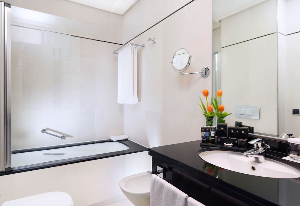 Hotel Valencia Center 5