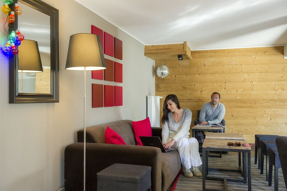 SOWELL Family Les Bergers 5