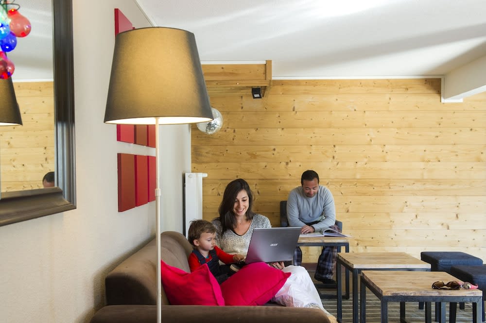 SOWELL Family Les Bergers 4