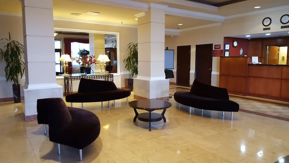 Ramada Plaza by Wyndham Atlanta Airport 4