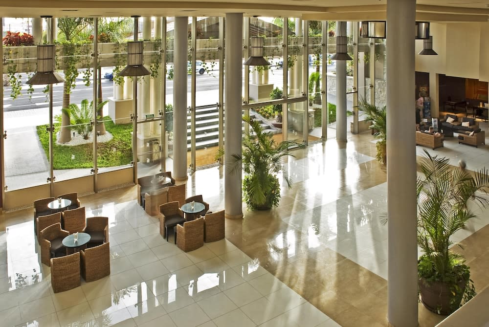 Marylanza Suites & Spa 2