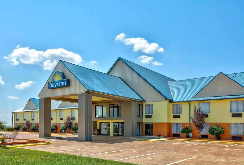 Days Inn by Wyndham Tunica Resorts 1