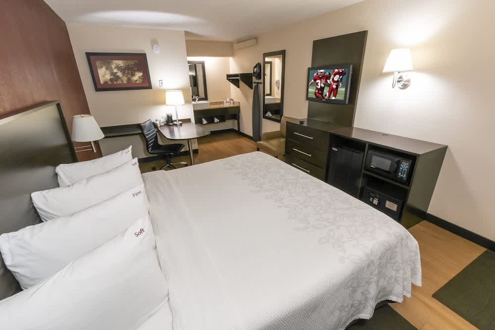 Red Roof Inn PLUS+ Washington DC - Manassas 1