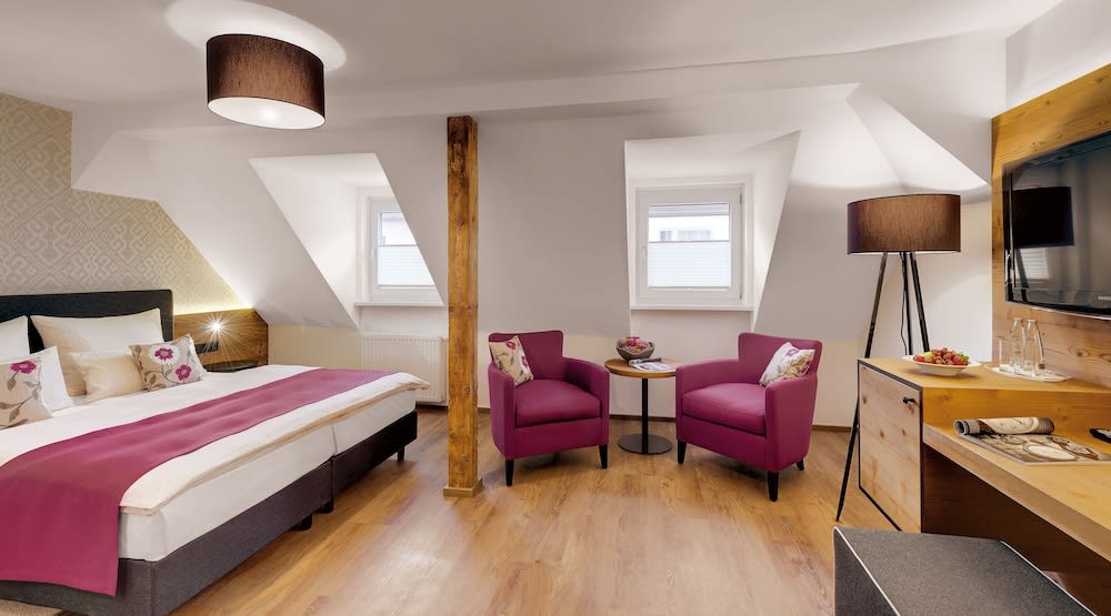 Alpen Hotel München 1