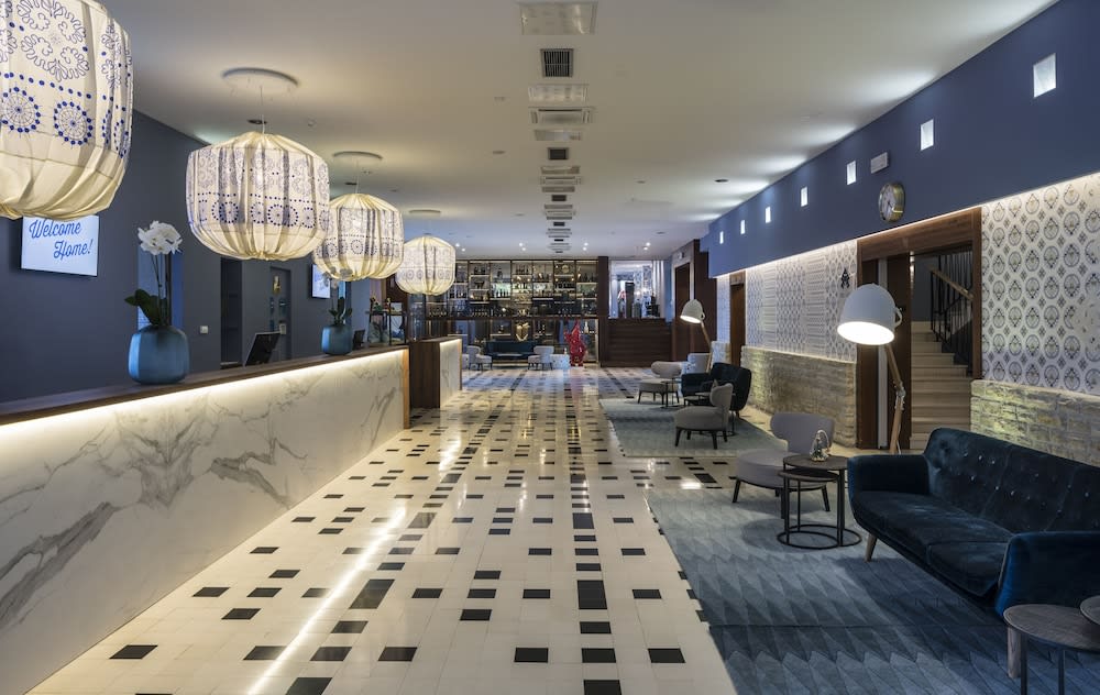 Falkensteiner Club Funimation Borik 5