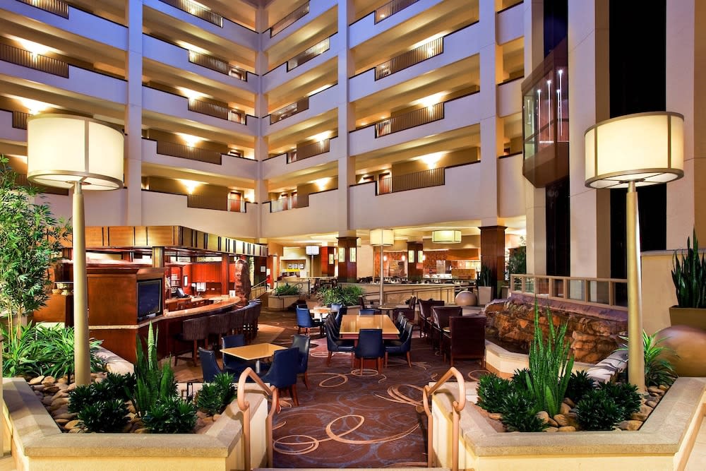 Sheraton Sioux Falls Hotel & Convention Center 1