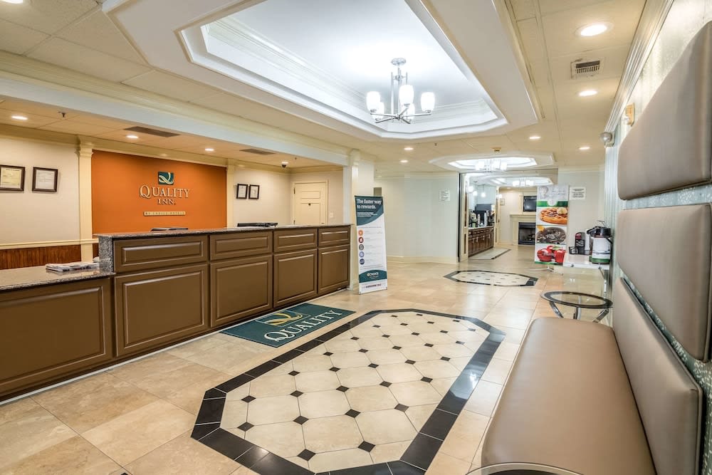 Quality Inn Alexander City 2