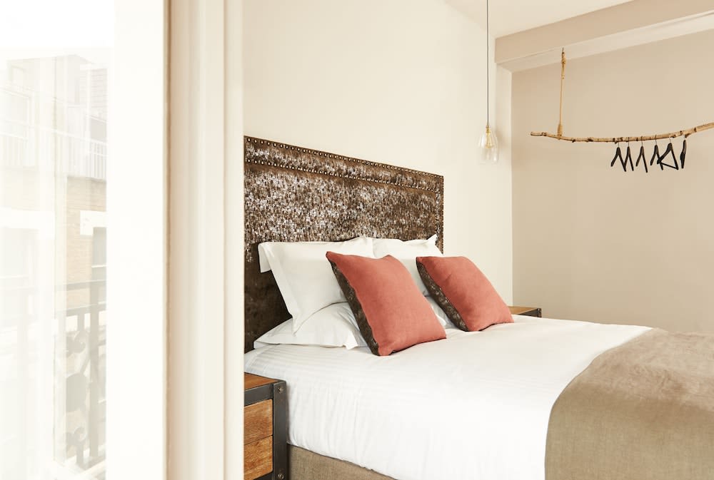 The Bull and The Hide 5