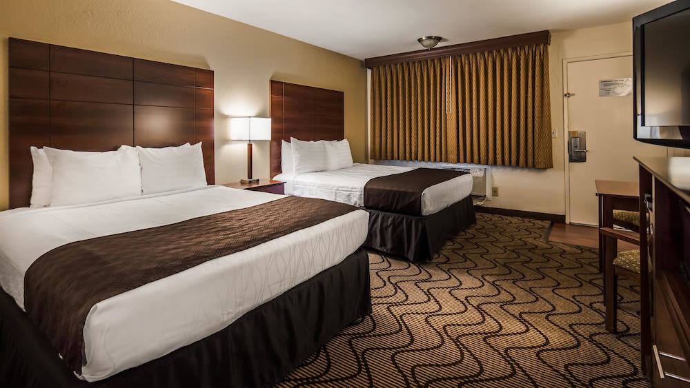 Best Western Heritage Inn 1