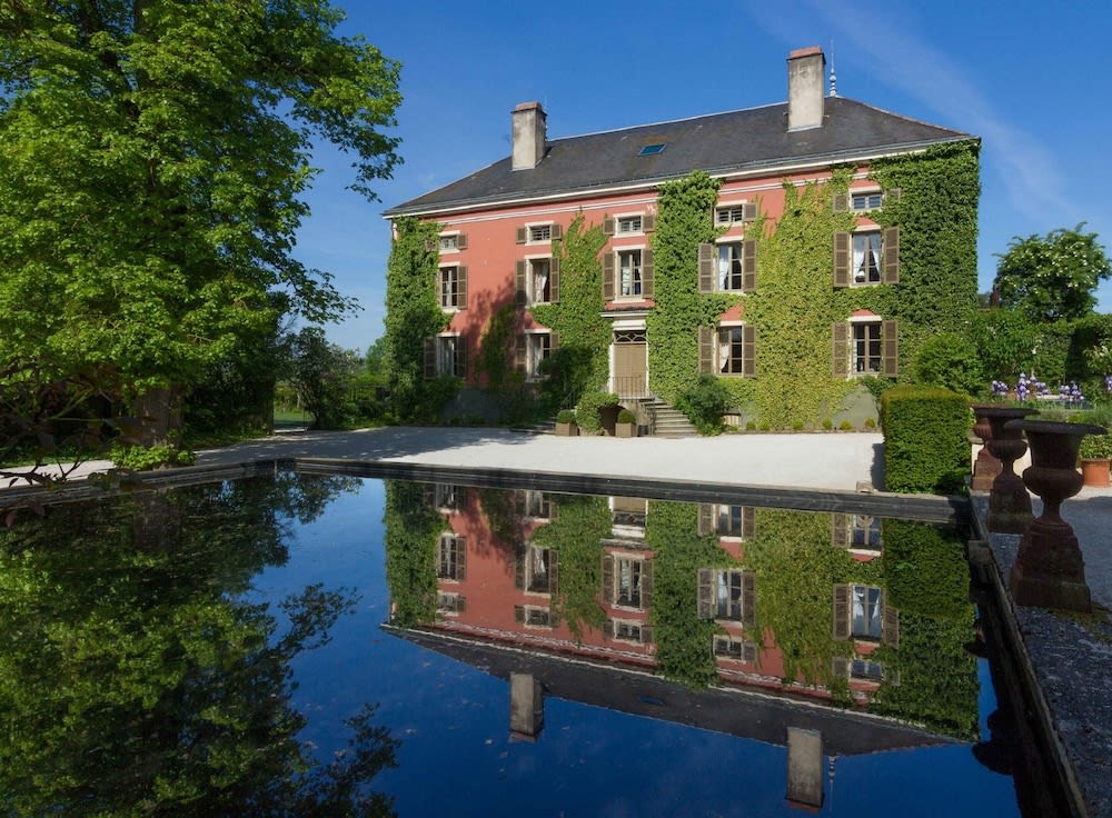 Château de Courban and Spa Nuxe 1