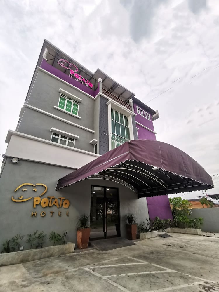 Potato Hotel 1