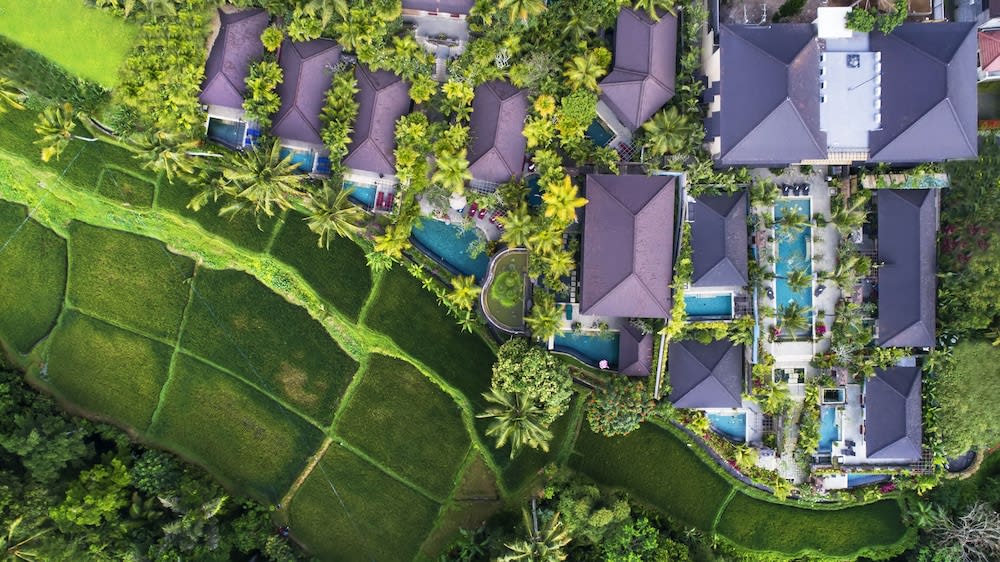 Dwaraka The Royal Villas 1