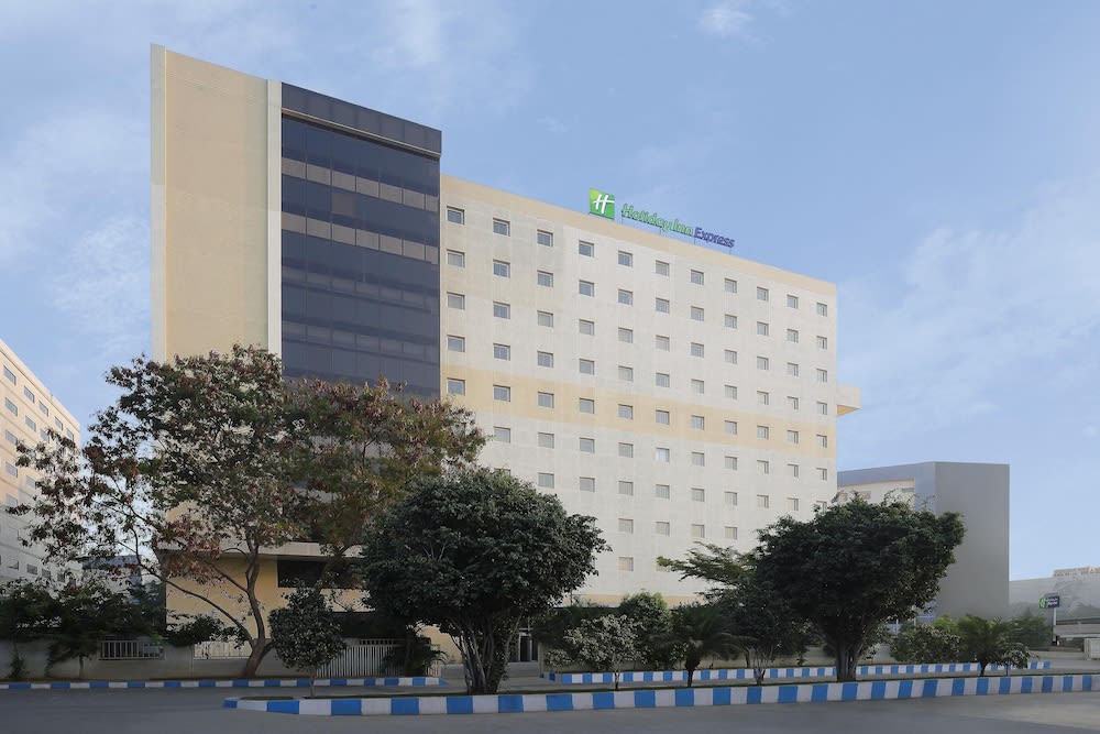 Holiday Inn Express Hyderabad Hitec City, an IHG Hotel 1