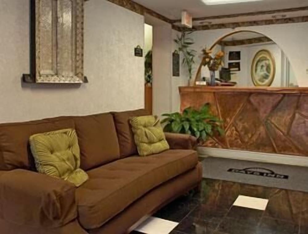 Days Inn by Wyndham Ridgefield 3