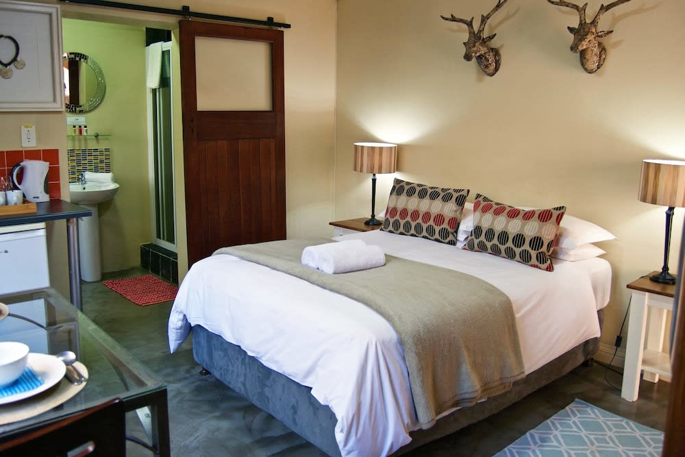 Pumleni Guesthouse 2