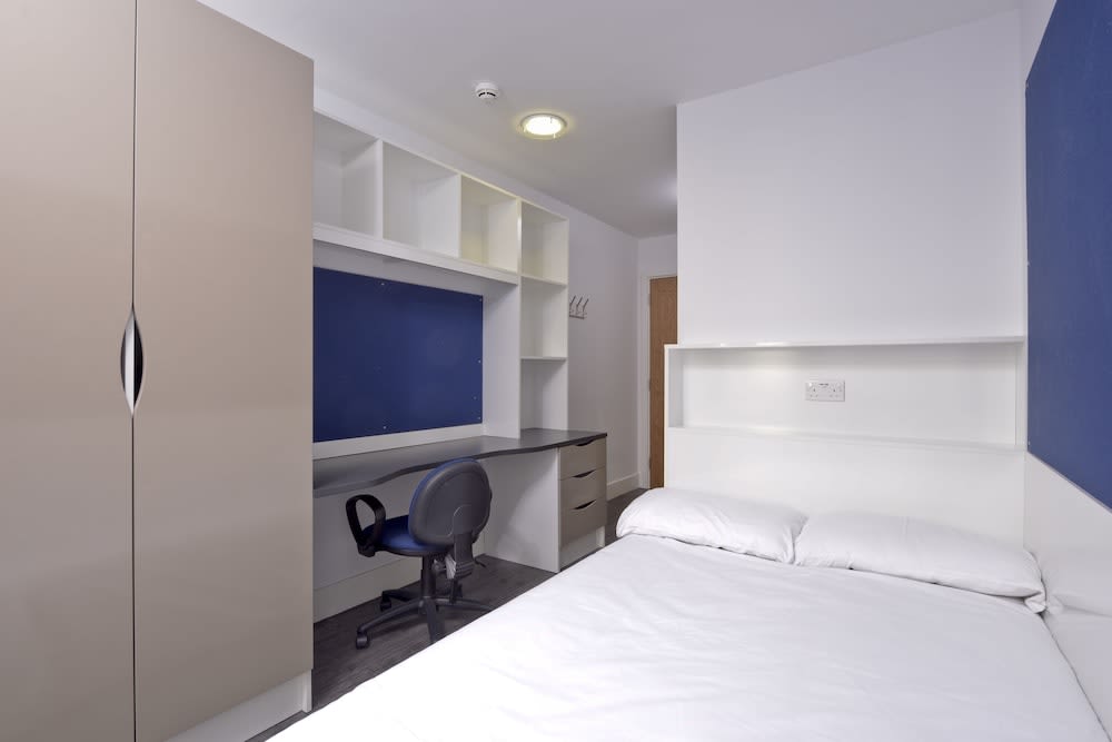 Destiny Student Holyrood (Brae House), Edinburgh Best deals