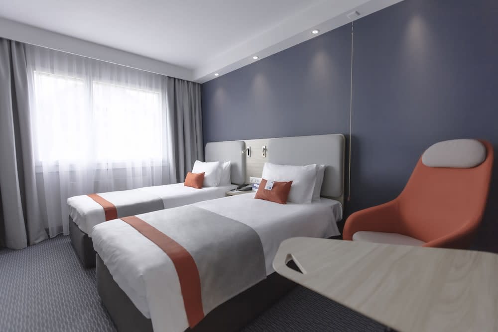 Holiday Inn Express LUZERN - NEUENKIRCH 5