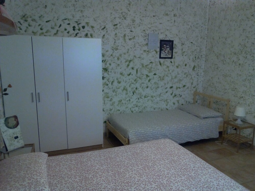 LA GROTTA Bed and Breakfast 2