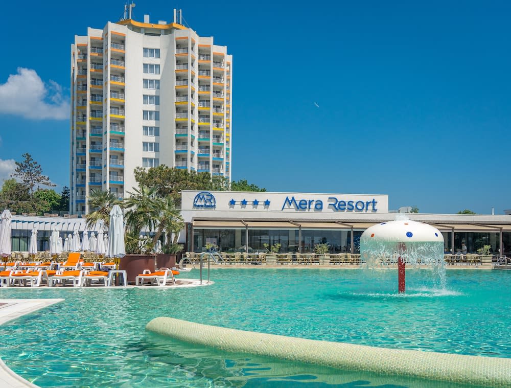 Mera Resort 1