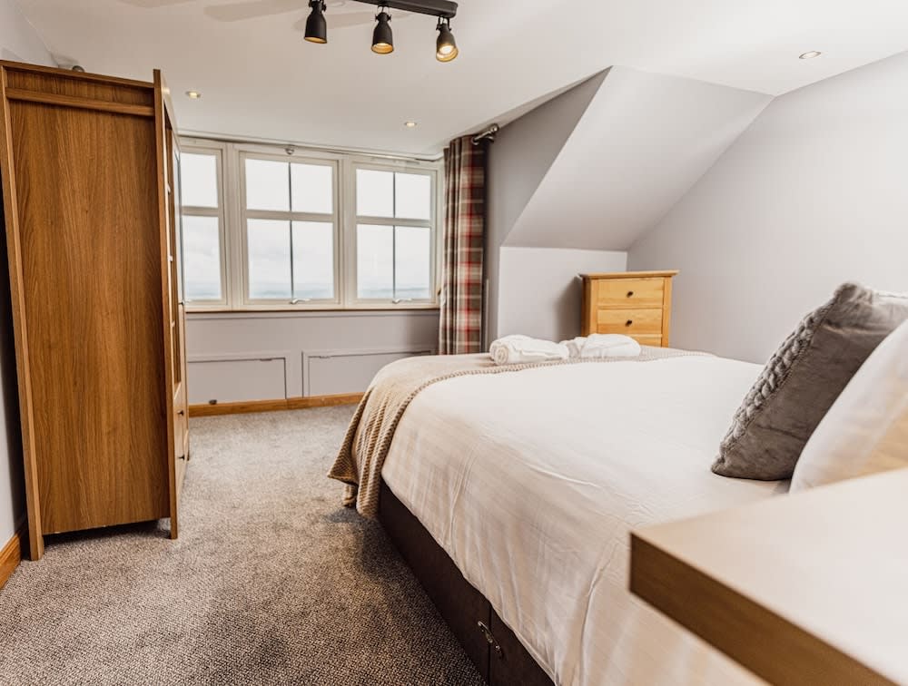 The Tower Gastro Pub & Apartments 3