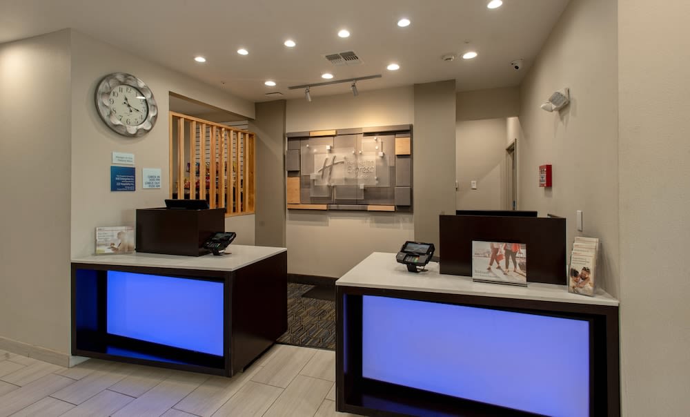 Holiday Inn Express & Suites PORT ARANSAS/BEACH AREA by IHG 2
