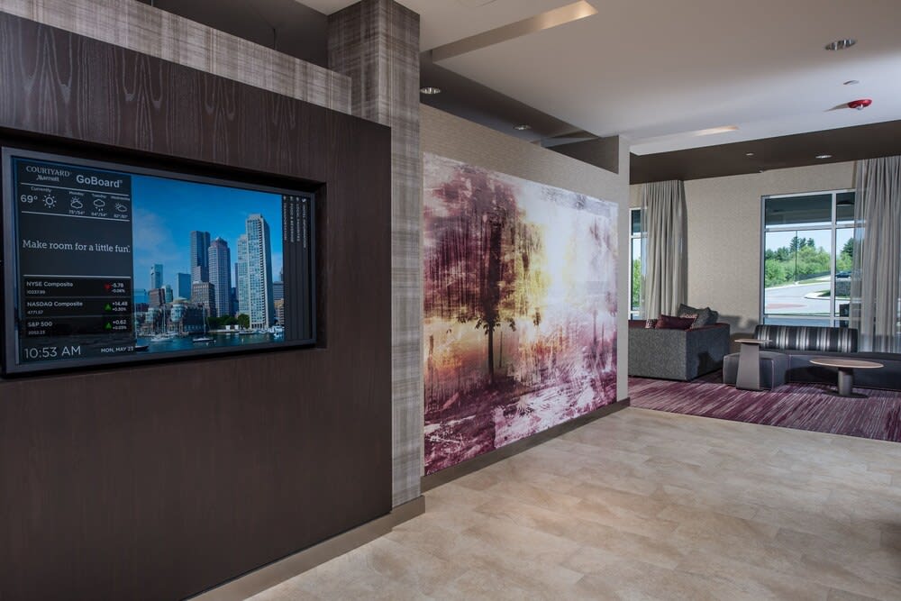 Courtyard by Marriott Boston Littleton 4