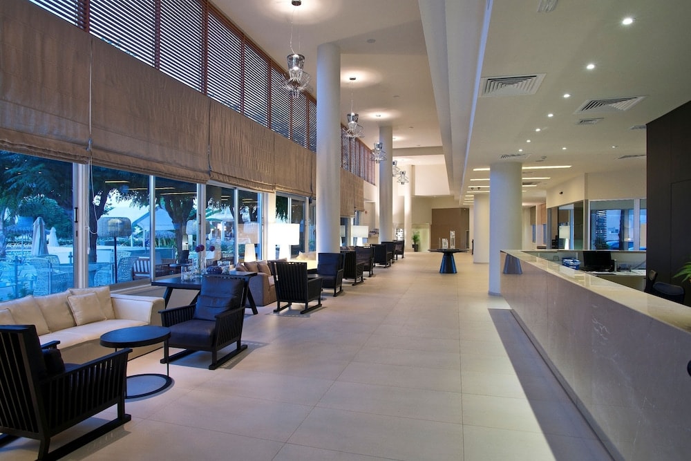 Pernera Beach Hotel 2
