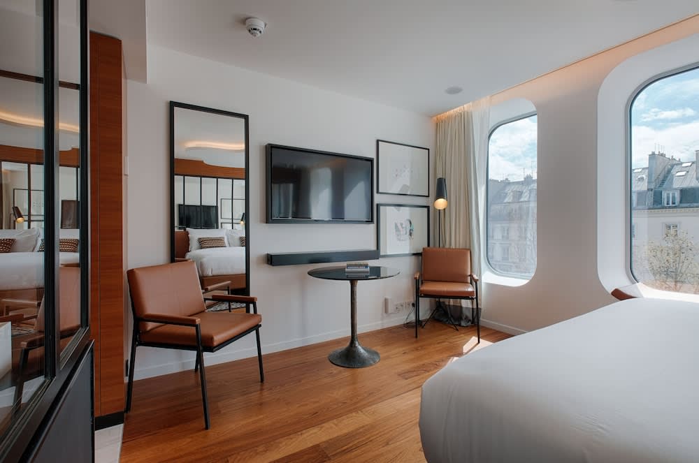 Renaissance Paris Republique Hotel & Spa 2