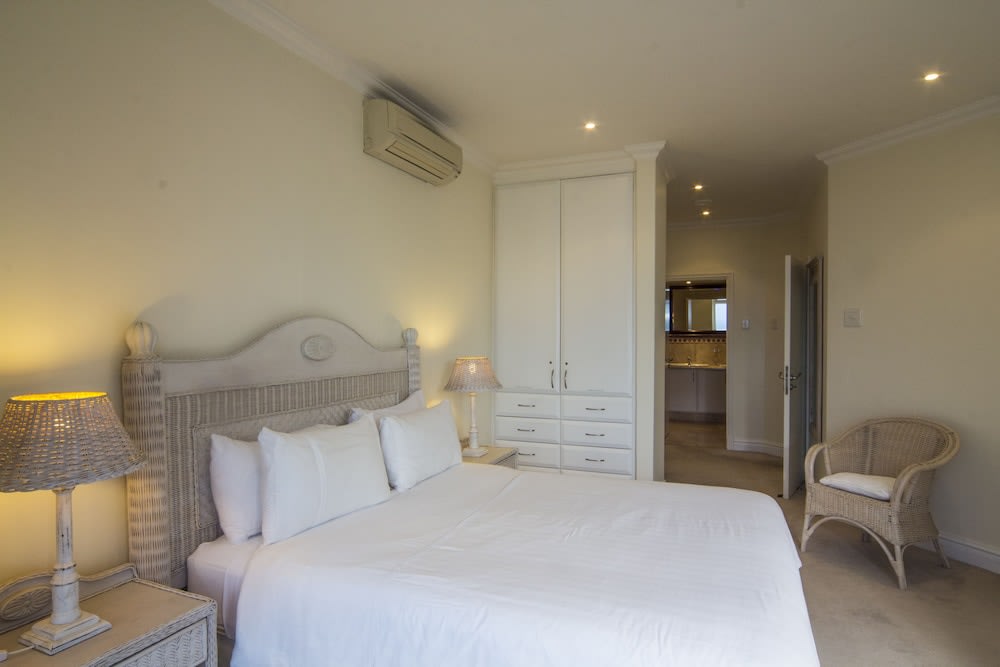 203 Oyster Quays - by Stay in Umhlanga 2