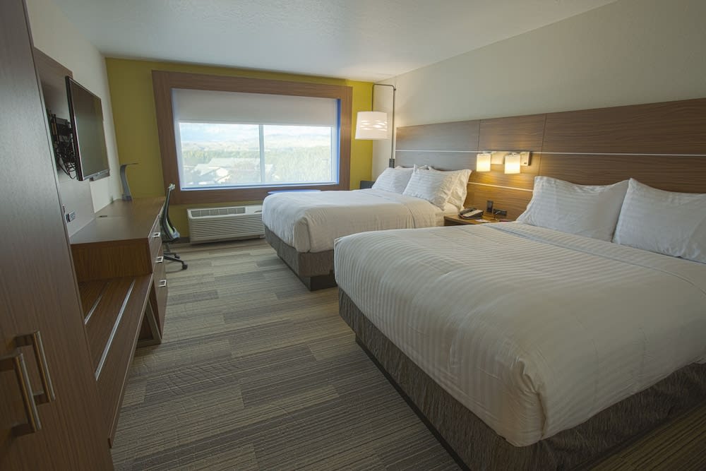 Holiday Inn Express & Suites Boise Airport by IHG 5